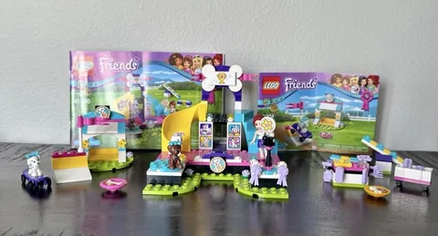 Lego friends Puppy Championship 41300 and Puppy Treats & Tricks 41304 retired