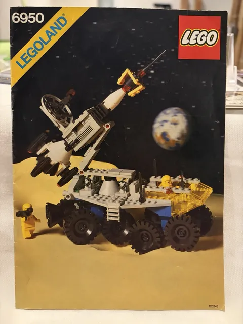 LEGO 6950 classic space mobile rocket transport