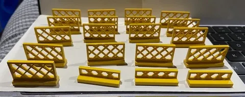 LEGO Parts 3185 17 Yellow Fence 1 x 4 x 2 & 3 - 3633   1 x 4 x 1