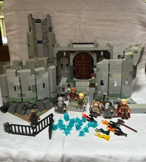 LEGO The Lord of the Rings Hobbit The Battle of Helm's Minifigures Lot not 100%