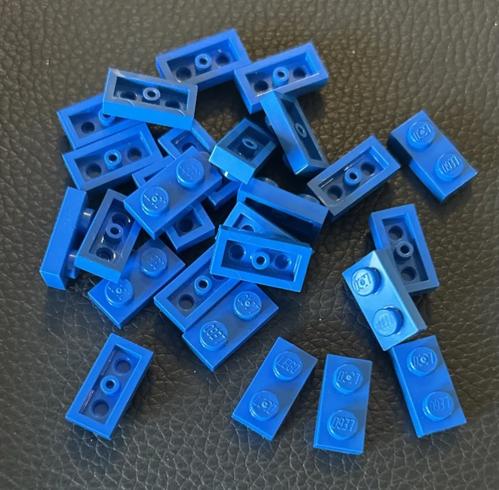 Lego Replacement Parts 3023 Lot 25 Pieces 1x2 Plate Blue