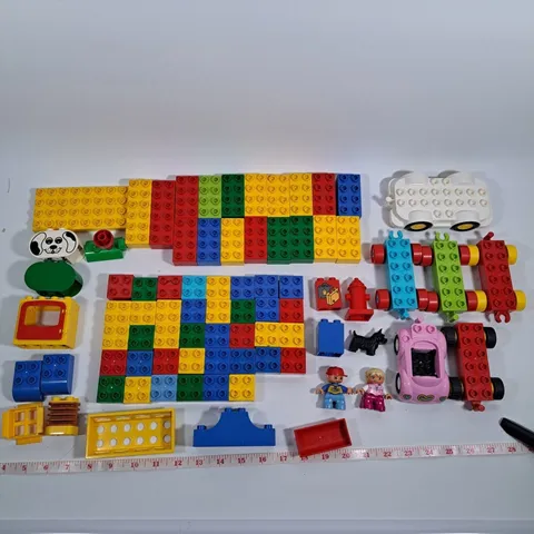 Lego Duplo 80 Piece Building Bricks Blocks Lot Cars People Dog Unique Classic