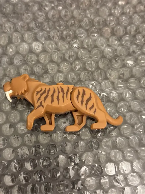 LEGO Sabre Tooth Tiger Authentic Minifigure City 60193 Arctic Saber Tooth Figure