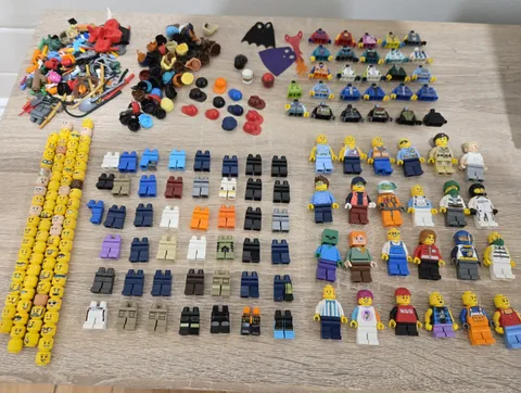 LEGO Minifigure Lot - Parts & Accessories (Heads Torsos Legs Hats)