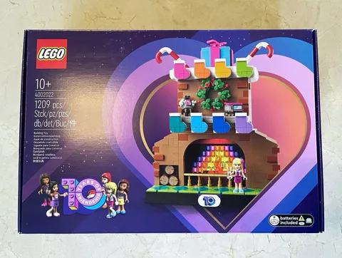 LEGO Friends 10 Years of Friendship 4002022 1209 pcs 10+ Employee Gift Box