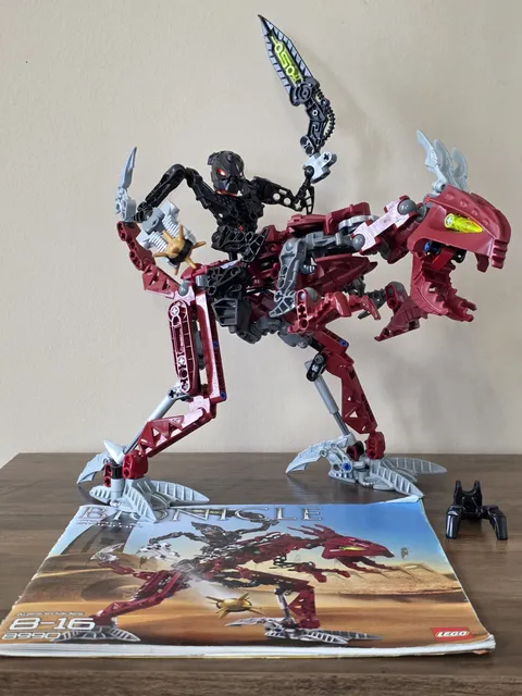 LEGO BIONICLE: Warriors - Fero and Skirmix (8990) Complete W/ Substitutions