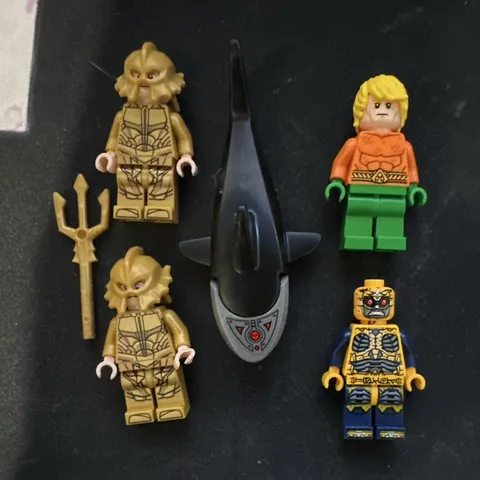 LEGO Aquaman Minifigure Lot w/ Trident Accessories DC Super Heroes 