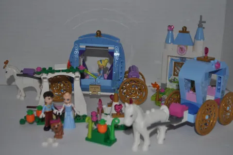 LEGO Disney: Cinderella's Dream Carriage (41053) - NOT COMPLETE
