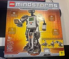 LEGO MINDSTORMS: Mindstorms Nxt (8527)