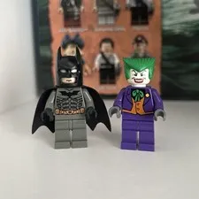 LEGO Batman 2006 Dark Bluish Gray Suit (bat024) and Joker (bat005) Minifigures
