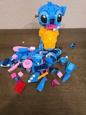 LEGO Disney: Stitch (43249) - Lilo & Stitch -INCOMPLETE - FOR PARTS
