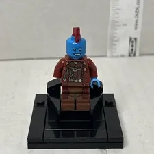 Lego Marvel Super Heroes Minifigure Yondu sh379 Missing One Hand See Photos
