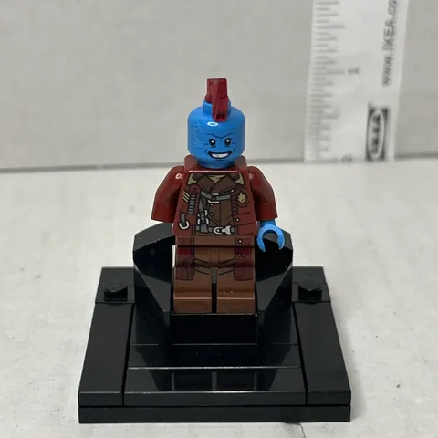 Lego Marvel Super Heroes Minifigure Yondu sh379 Missing One Hand See Photos