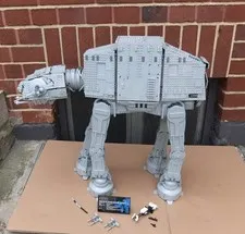 Lego Star Wars AT-AT 75313 glued have a look!!!
