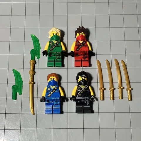 Lego Ninjago Minifigure lot of 4 Tournament of Elements H4 80