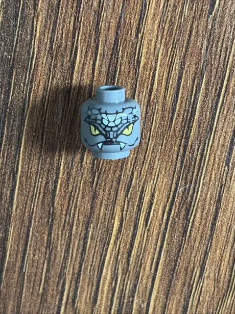 LEGO - Minifig, Head Alien w/ Yellow Snake Eyes, Fangs, Black & White Scales