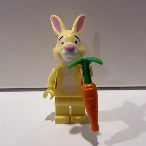 LEGO Ideas Rabbit Minifigure With Carrot From Winnie The Pooh Disney 21326