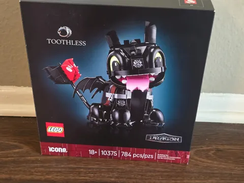 BRAND NEWLEGO Icons Toothless 10375 Articulated How to Train Your Dragon 784 pcs