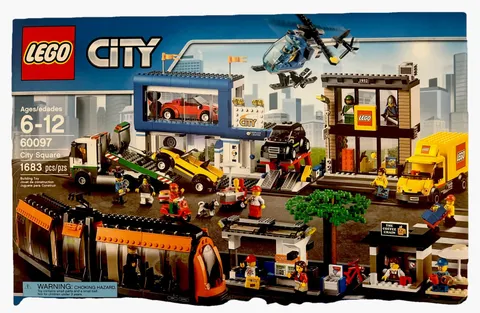 LEGO City 60097 City Square NEW SEALED Retired Traffic City Square