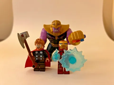 LEGO Marvel Infinity War Thanos Iron Man Thor Minifigure Lot 76107 76102