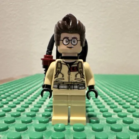 LEGO Ghostbusters Egon Spengler Minifigure w/ Proton Pack Backpack & Blaster