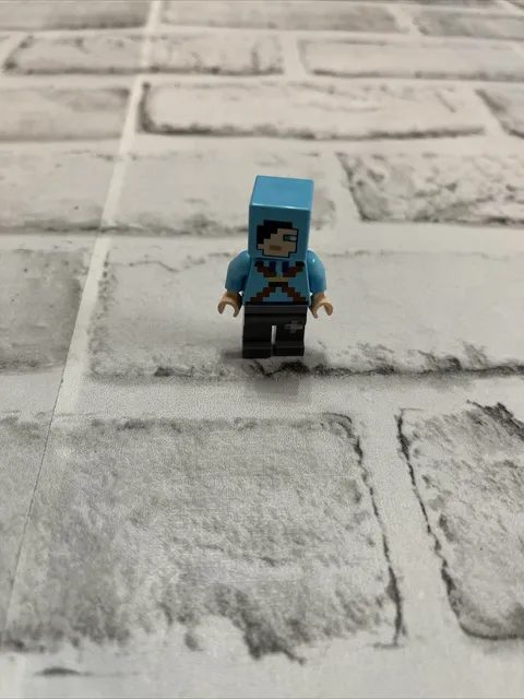 LEGO DRAGON SLAYER MINIFIGURE MINECRAFT COMPUTER GAME CHARACTER VGC 1.5” Tall