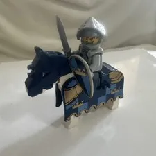 LEGO Crown Knight Minifigure w/ Armored Horse Complete GENUINE 4527617 New