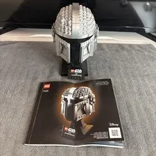 LEGO Star Wars: The Mandalorian Helmet (75328) With Instructions