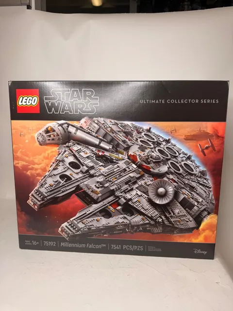 LEGO Star Wars 75192 Millennium Falcon [NEW/SEALED]
