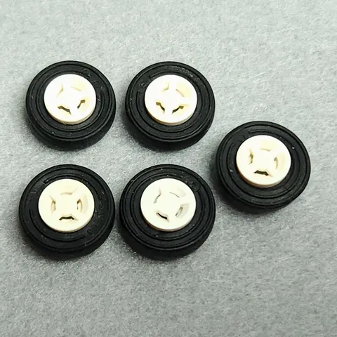 LEGO 34337c01 Wheel 8mm D x 6mm with Slot Black Tire 34337 59895 White x5