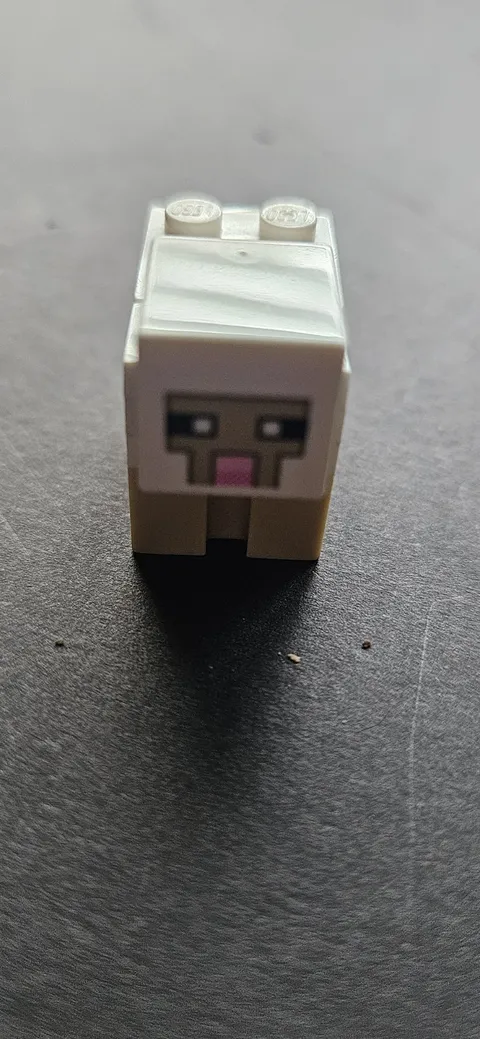 Lego Minecraft White Sheep Minifigure/ Animal Figure With Tan Legs
