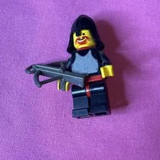 Lego CAS322 Breastplate Black Knight  Minifigure - Castle w/ helmet,cape