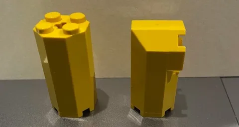 Lego Octagonal Brick 6043, 6032, 6037 Yellow, Green & Gray