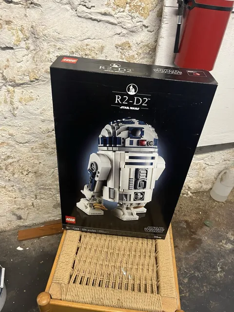 LEGO Star Wars R2-D2 Droid 75308