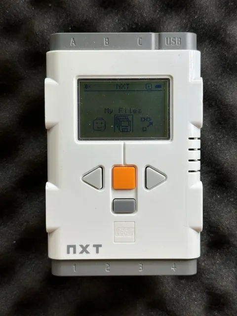 Retired LEGO Mindstorms NXT Intelligent Brick - Tested Working