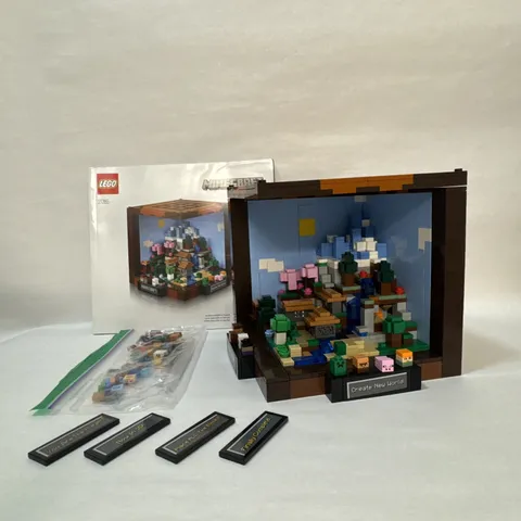 LEGO Minecraft The Crafting Table 21265 100% Complete w/ Instructions Manual