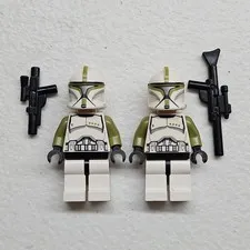 Lego Star Wars EP2 Clone Trooper Phase 1 Armor Green Lot of 2 Set 75000