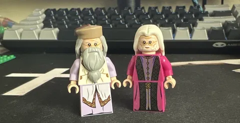 LEGO Minifigure Lot of 2 - Dumbledore Figures Plastic