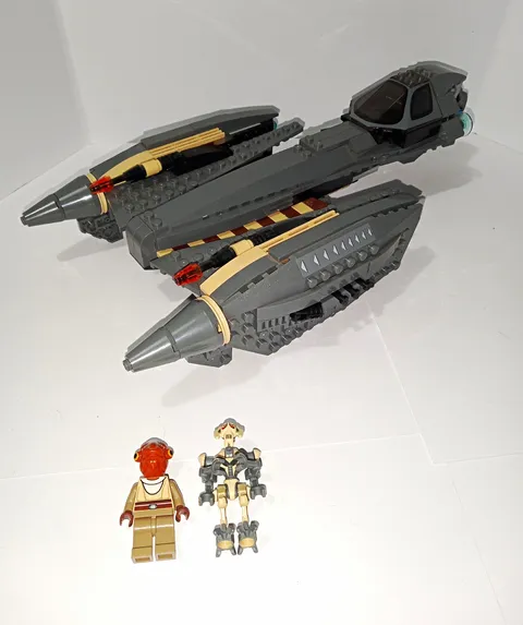 LEGO Star Wars 8095 General Grievous Starfighter 95% Complete READ DESCRIPTION!
