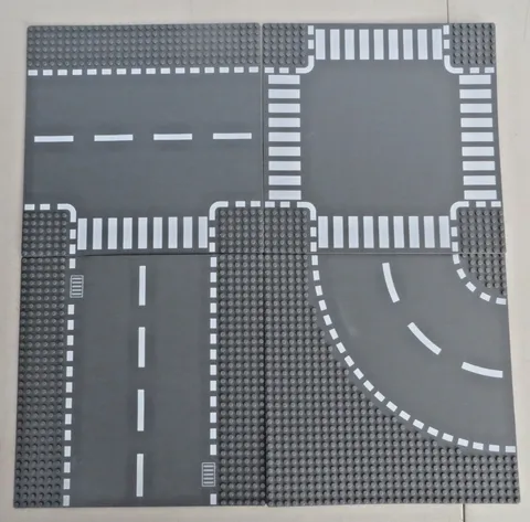 LEGO Gray Road Plates Baseplate Set Printed Plastic CITY 4 Pieces
