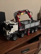 (BUILT) LEGO TECHNIC: Mercedes-Benz Arocs 3245 (42043)