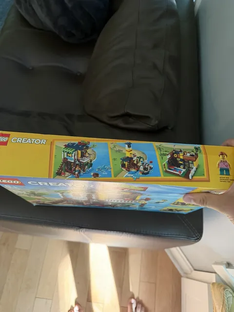 BRAND NEW LEGO Creator 3-in-1 31118 Surfer Beach House Beach Set 564 pcs