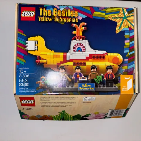 LEGO Ideas: The Beatles Yellow Submarine 21306 99% Complete
