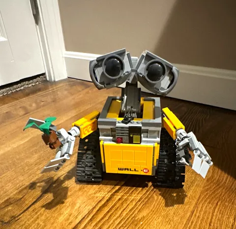 LEGO Ideas 21303 WALL-E Complete Set Retired (No Box)