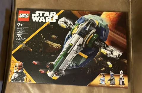LEGO Star Wars: Jango Fett's Starship (75433) Brand New Free Shipping