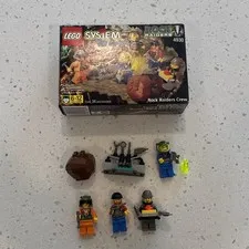 Lego 4930 Rock Raiders Crew Mini figures Set 1999 Vintage 100% Complete w/ Box