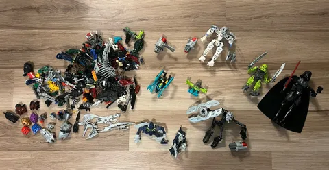 LEGO BIONICLE Parts Mixed Lot Vintage Vader Nuparu Matoro Turbo Gold Pakari