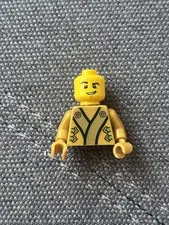Lego MISSING PARTS Lloyd gold Ninja Minifigure 70505 No Helmet No Legs