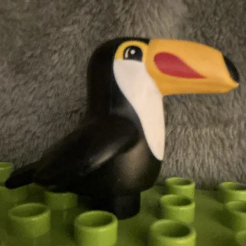 New Lego Duplo Black Toucan Parrot Bird Zoo Forest Jungle House Home Pet Animal