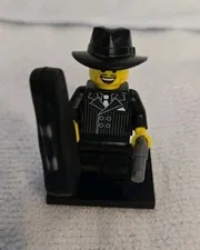 Lego Collectible Minifigure Series 5 (8805) Gangster Complete 